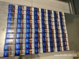 Și-a ticsit bagajul cu țigări și intenționa să le transporte ilegal în Irlanda